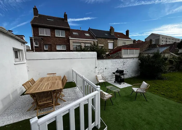 Hébergement de vacances Maison 3 à 10 Minutes Du Port Et De La Dunkirk